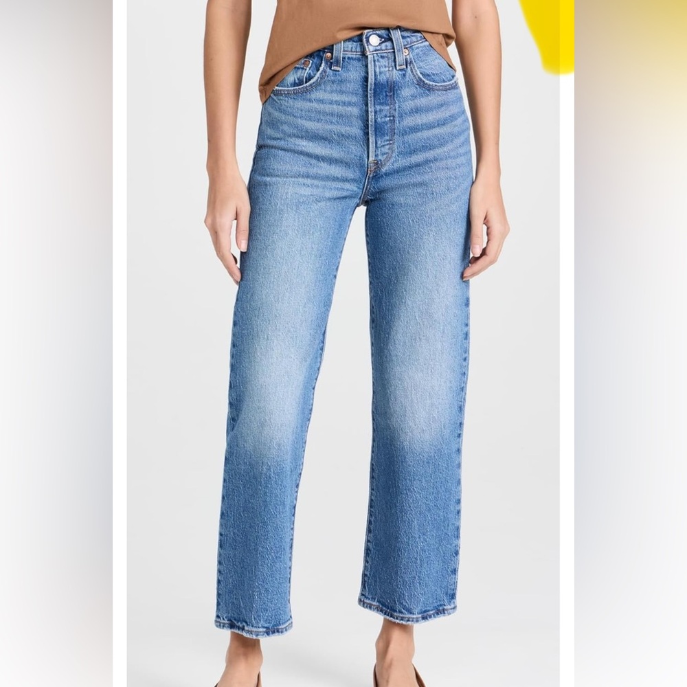 Women’s Levi Ribcage Straight Ankle Jeans Size 29